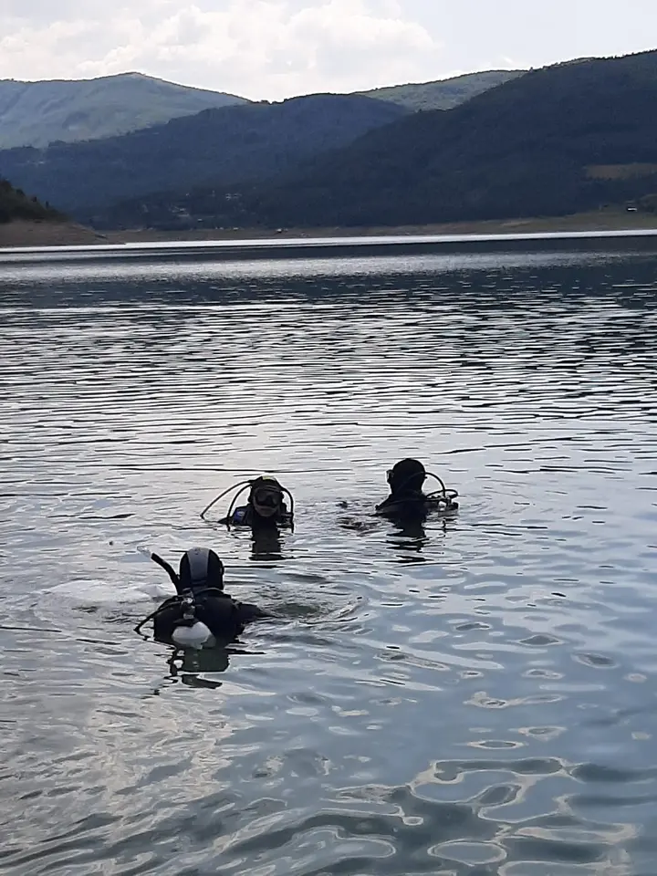 Očišćeno Zobnatičko i Zavojsko jezero u okviru Henkelovog projekta „Volim reku, a ti?“