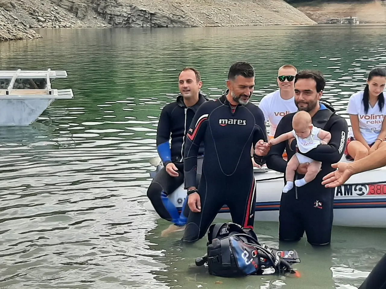 Očišćeno Zobnatičko i Zavojsko jezero u okviru Henkelovog projekta „Volim reku, a ti?“