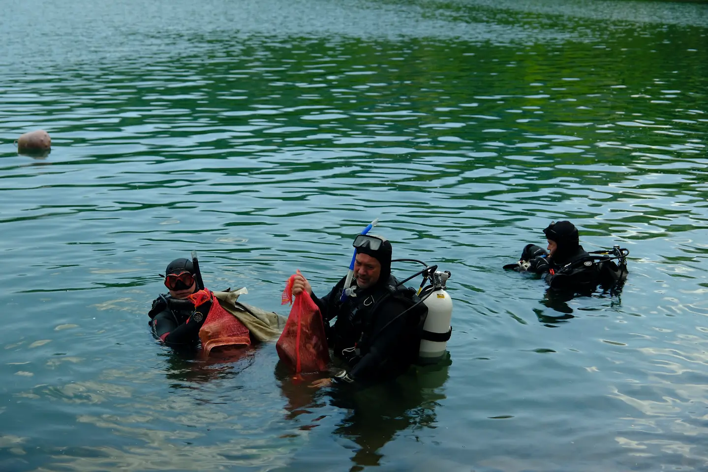 Tokom vikenda očišćena dva jezera – Gradsko jezero u Beloj Crkvi i Zavojsko jezero kod Pirota